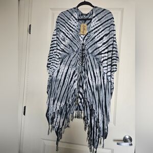 Lakhay's Tie Dye Kimono